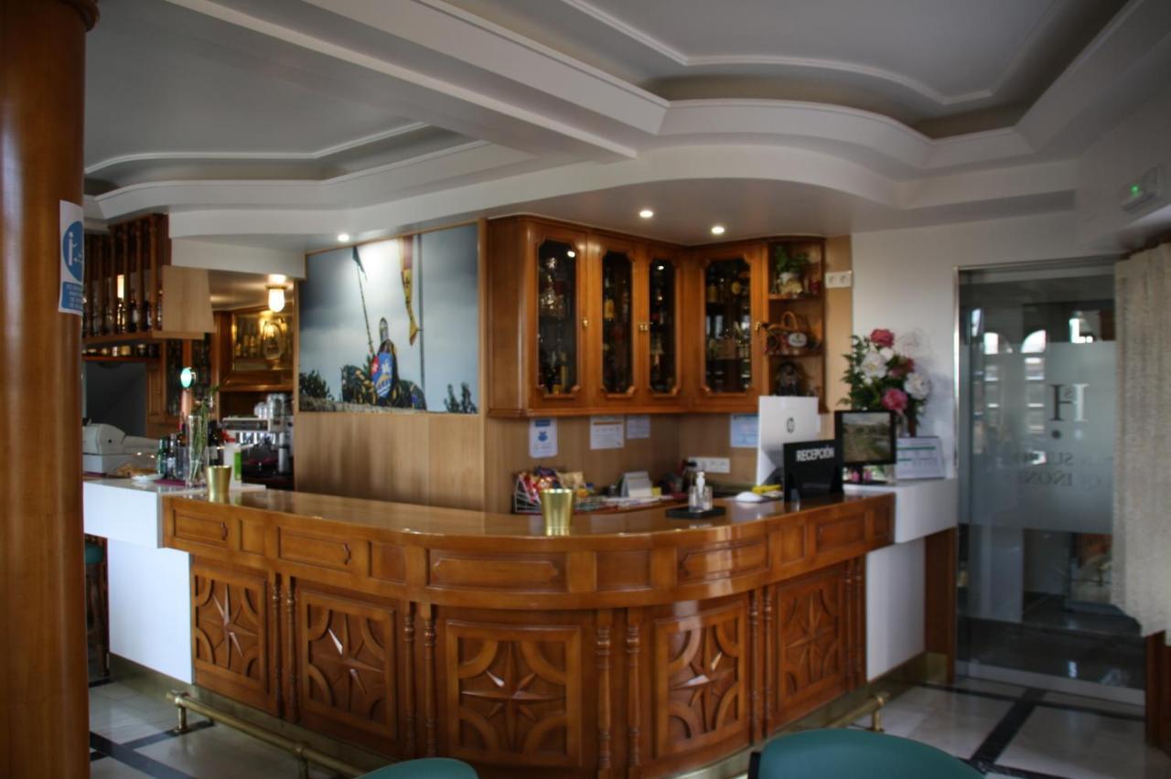 Hostal Don Suero De Quinones Hospital de Orbigo Exterior photo